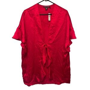 Victoria's Secret NWT $58 Womens 2018 Red Satin Flutter Sleeve "Love" Heart Robe